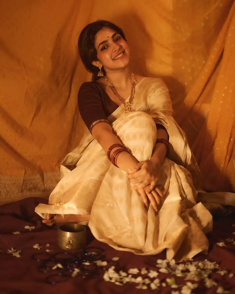 Meenakshi Dinesh